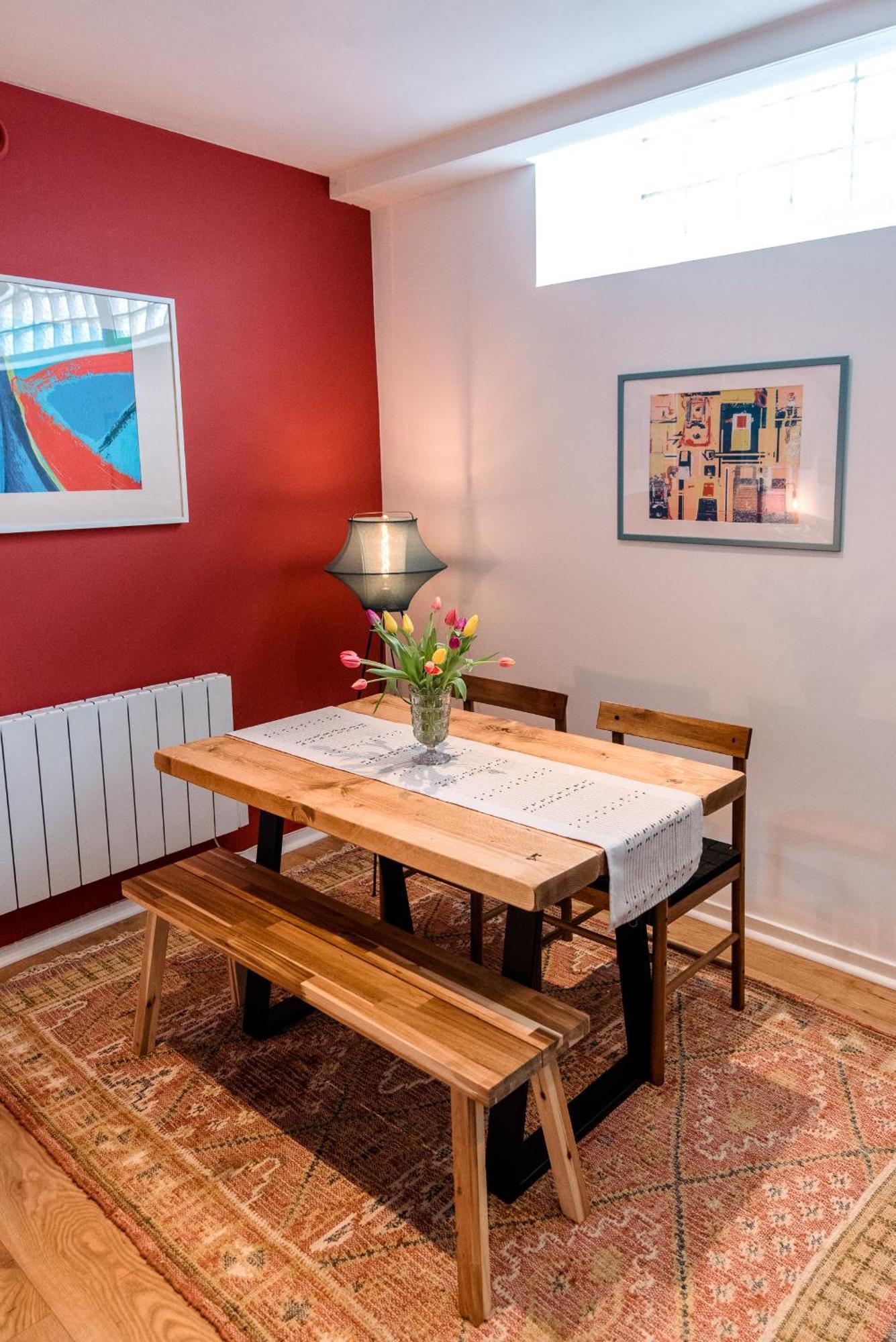 Unique, Stylish And Secluded Home, With Parking In The Heart Of Historic Appartamento *